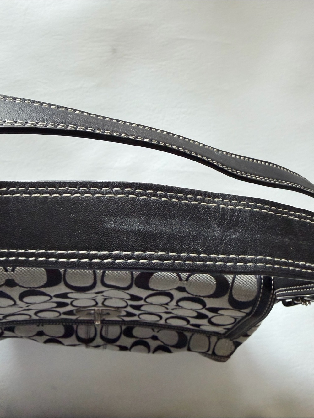 Coach Hamptons Shoulder Bag Signature Jacquard Canvas Leather - Picture 12 of 13